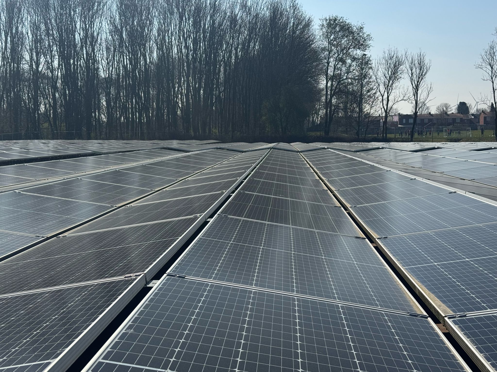 Tijdelijke beveiliging zonneparken in Eemnes – Optimale beveiliging voor uw zonnepark